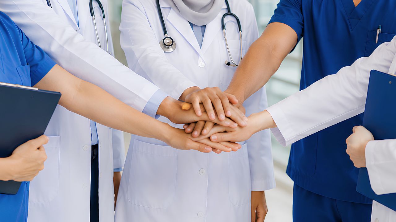 Interprofessional Collaboration (IPC) dan Cultural Competence dalam Pelayanan Kesehatan